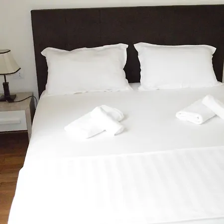 Living Hotel
