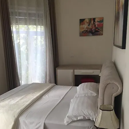 Hotel Living
